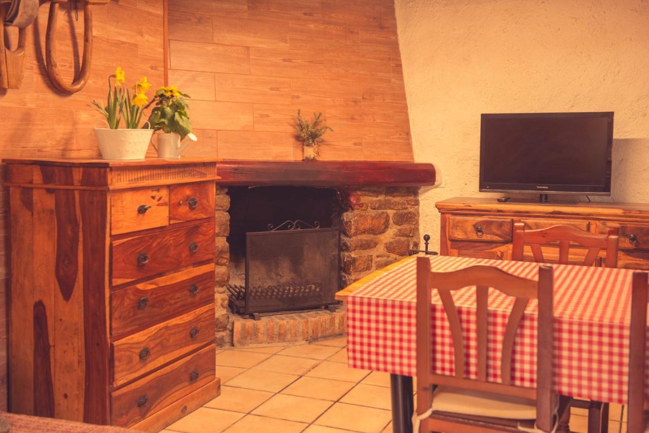 Complex Rural Caubet Farm stay *